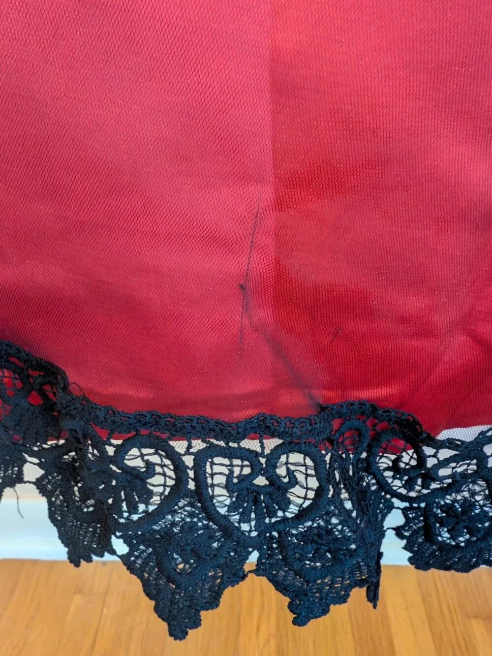 Trish Scully Queen of Hearts Costume Size 12